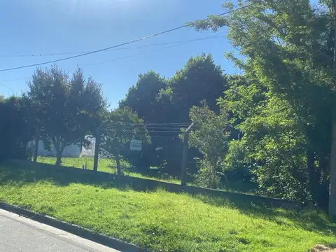 Terreno de 1600 m2 con departamentos Ramallo Buenos Aires