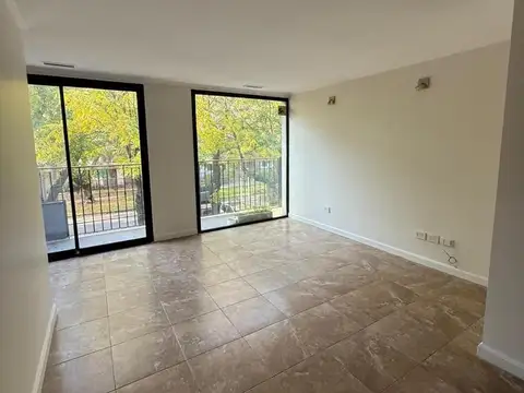 Departamento en venta - 2 Dormitorios 2 Baños - Cochera - 112Mts2 - Monte Grande