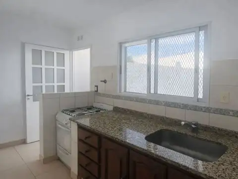 Depto Tipo Casa en Venta 26 años