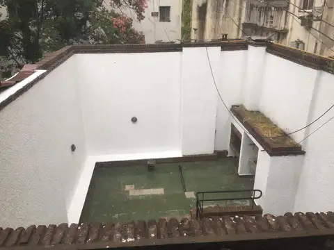 EDIFICIO DE OFICINAS EN BLOCK  1800 M2