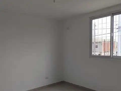 Depto Tipo Casa en Venta en 20 De Junio, USD 51.000