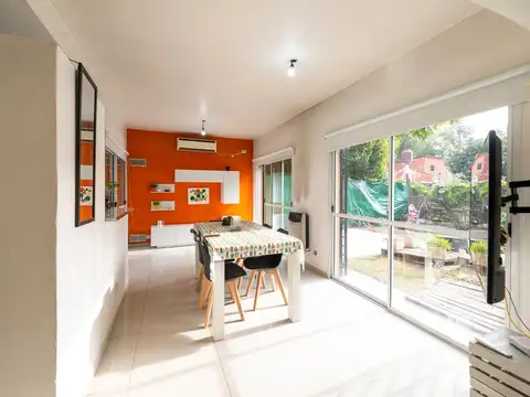 VENTA CASA 4 AMBIENTES TORTUGUITAS CON PILETA
