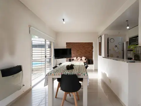 Casa en Venta en Parque Alvear, USD 105.000