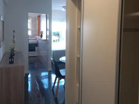 VENTA Departamento 1 ambiente reciclado con balcón al frente en zona Paseo Aldrey, Mar del Plata