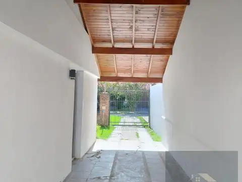 Casa en Venta con 1 cochera