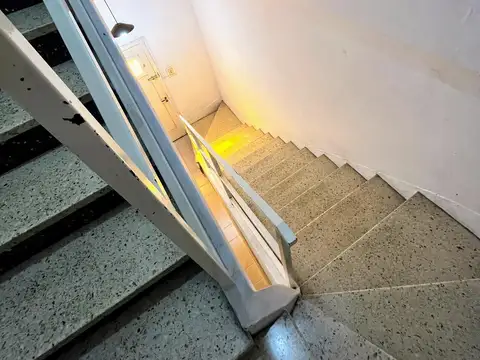 Depto Tipo Casa en Venta en Temperley, USD 90.000