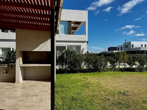 Casa en Venta al Noreste