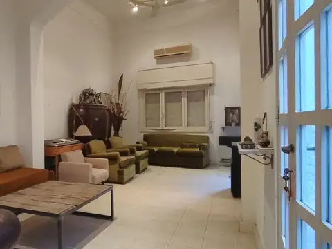Isidoro Demaría 800