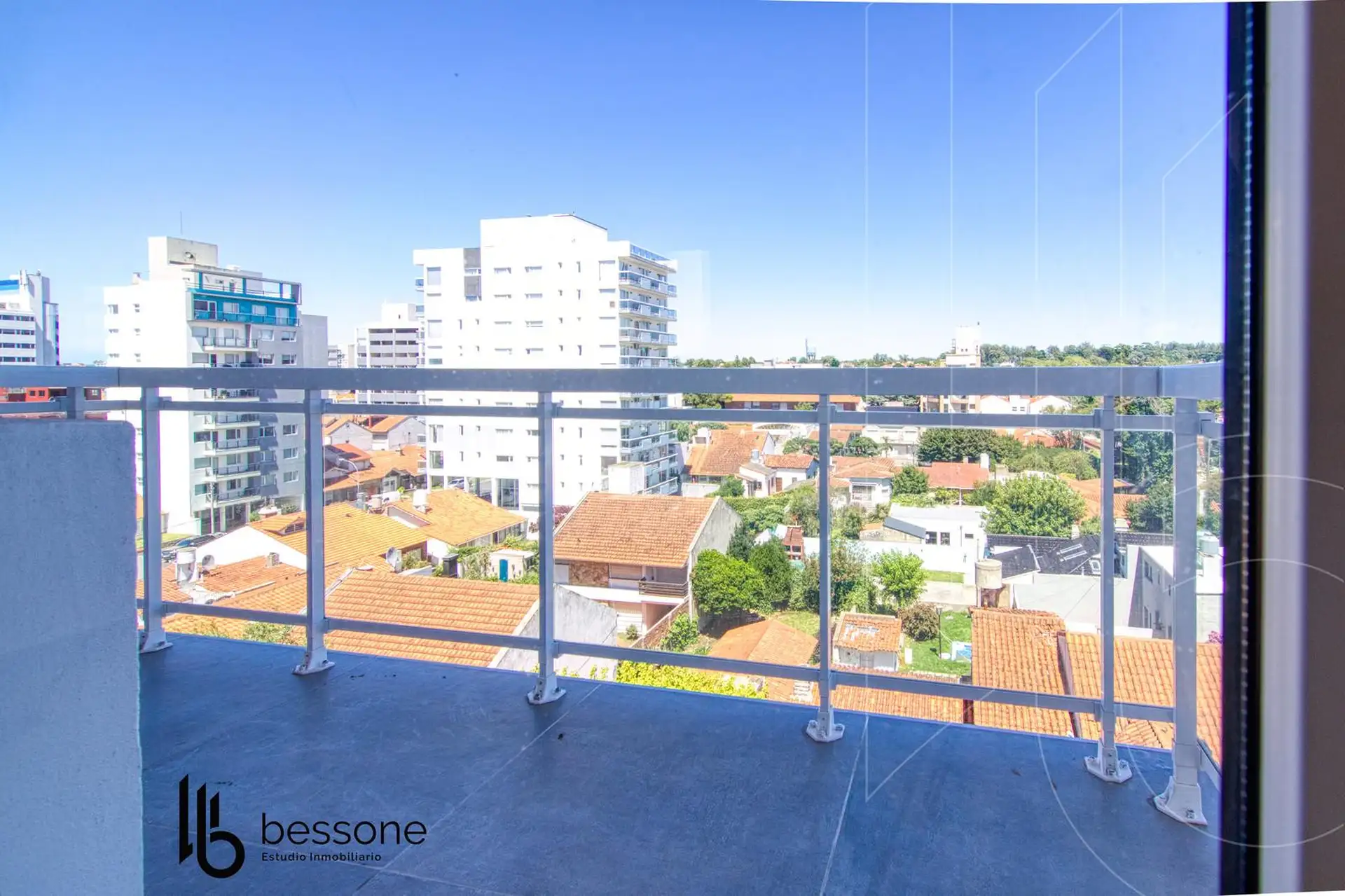 Departamento 2 amb, 62m² con balcón y vista al mar — Punta Mogotes