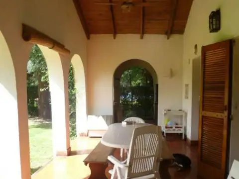 Casa en Venta en Lujan, USD 180.000