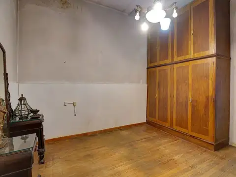 Depto Tipo Casa 4 ambientes con 2 baños