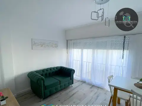 Boulevard 2400, Piso 10