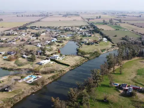 Terreno al río en Chacras del Rincon - Pueblo Carcaraes