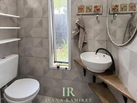 Casa 4 ambientes con 3 baños