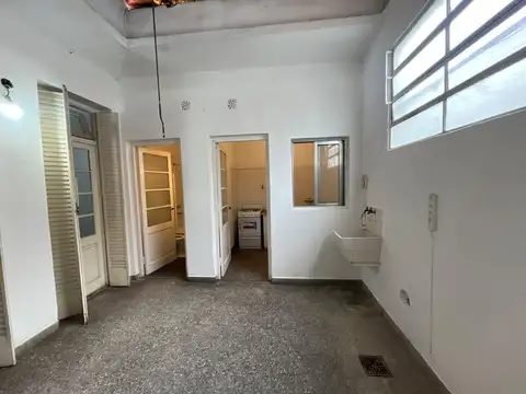 Depto Tipo Casa en Alquiler de 2 ambientes