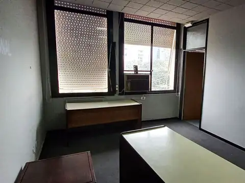 Bernardo de Irigoyen 300, Piso 4