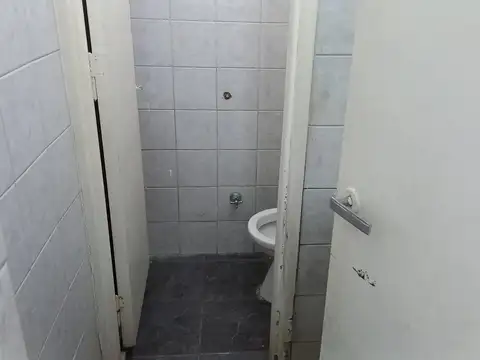 Local en Venta 59 años