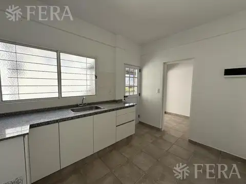 Depto Tipo Casa en Venta 40 años