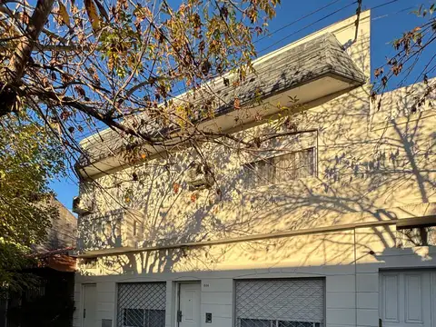 Casa de 3 dormitorio, con acabados de lujo.