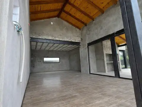 Casa 3 ambientes con 2 baños