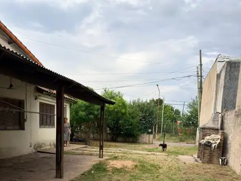 Casa en Venta en Gonzalez Catan, USD 120.000