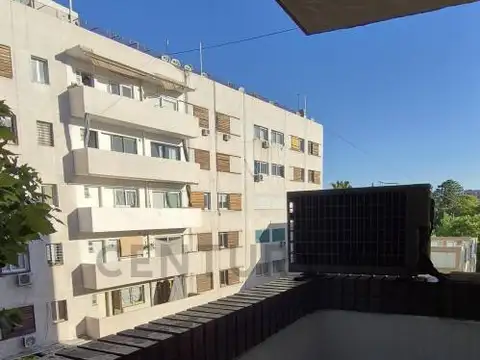 Gutierrez 400, Piso 5