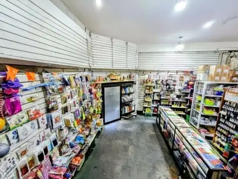 Local en Venta 66 años