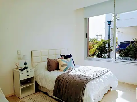 VENTA  CASA EN NUEVO QUILMES  VISTA A LA LAGUNA