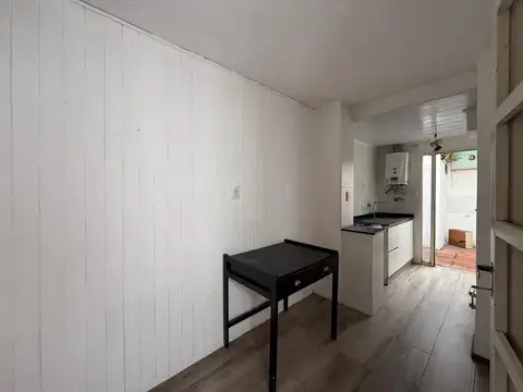 Depto Tipo Casa 2 ambientes con 1 baño