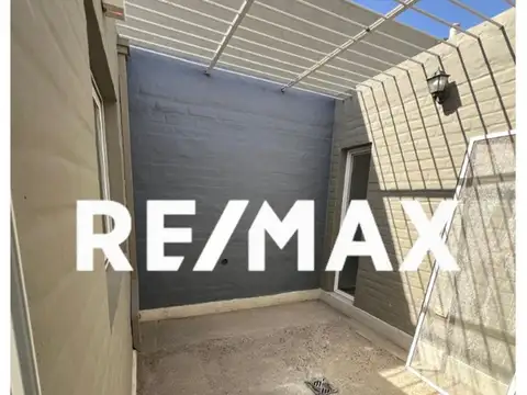 Casa 6 ambientes con 3 baños