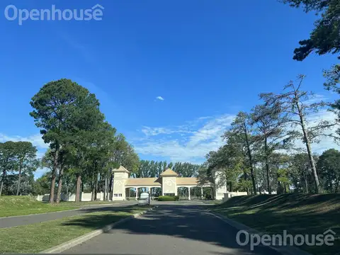 VENTA DE EXCELENTE LOTE CENTRAL EN  LOS  PINARES CLUB DE CAMPO-EXALTACION DE LA CRUZ