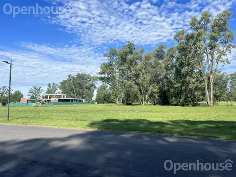 Terreno en Venta 50  mts Fondo