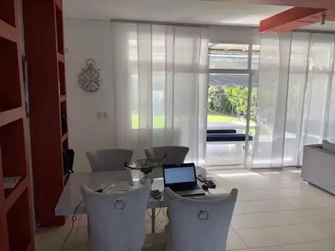 Casa en Venta al Noroeste
