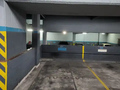 COCHERA EN VENTA EN MUY BUENA UBICACION