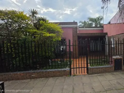 OPORTUNINDAD DE CASA A LA VENTA EN LIBERTAD, MERLO - BS.AS. CON LINDO PATIO Y GARAGE O QUINCHO...