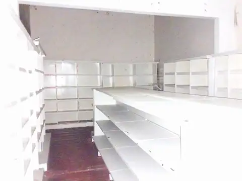Local en Venta en Miramar, USD 195.000
