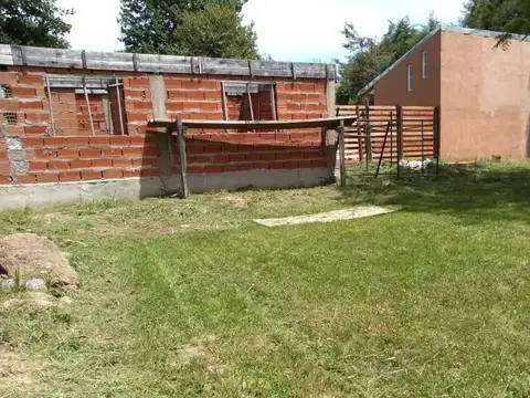 LOTE EN VENTA - BARRIO LOS PIONEROS 