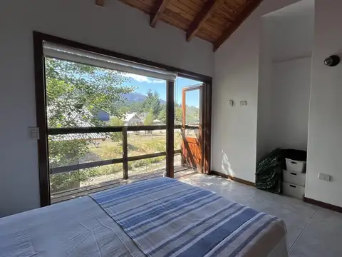 ALQUILER PERMANENTE. Monoambiente con balcon. Centro de Villa la Angostura