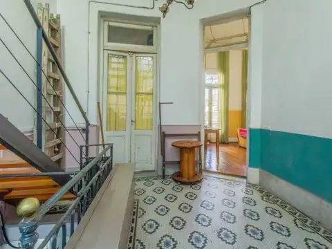 Depto Tipo Casa 8 ambientes con 3 baños