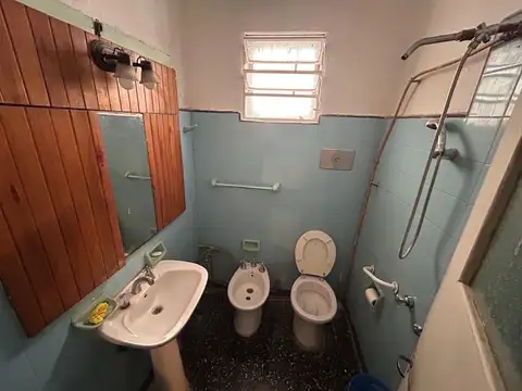 Depto Tipo Casa en Venta con 1 cocheras