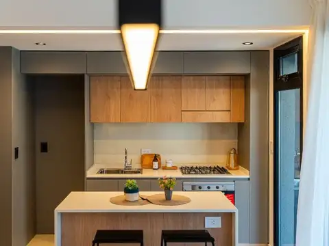 Casa 5 ambientes con 4 baños