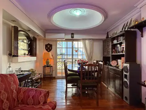 Departamento en Venta de 5 ambientes