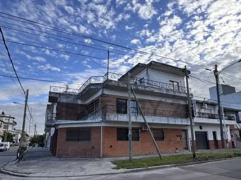 sargento cabral 2200, Piso 0
