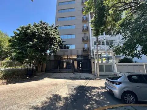 Oficina en Venta con 1 cochera