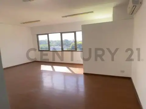 VENTA OFICINA   40M2 CON COCHERA CON RENTA en  VTE LÓPEZ a metros de Av. Libertador y Gral