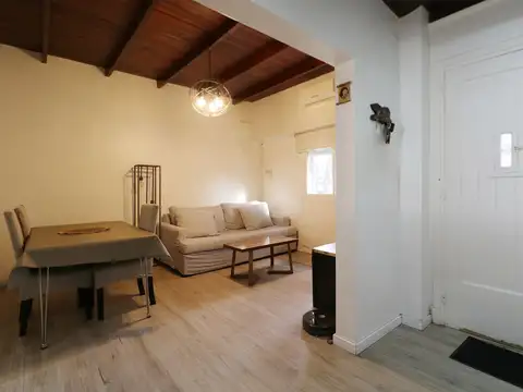 Depto Tipo Casa en Venta en Munro, USD 110.000