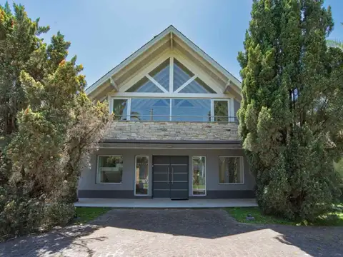 Autopista Acceso Oeste KM 100