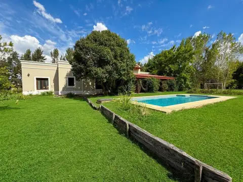 Casa en Alquiler de 4 dormitorios