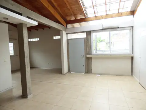 Oficina 2 ambientes con 1 baño