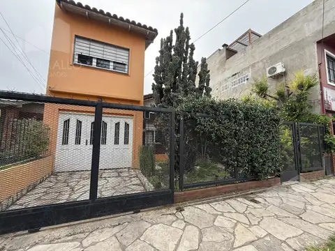 Venta Casa 6 Ambientes en Ituzaingo Norte